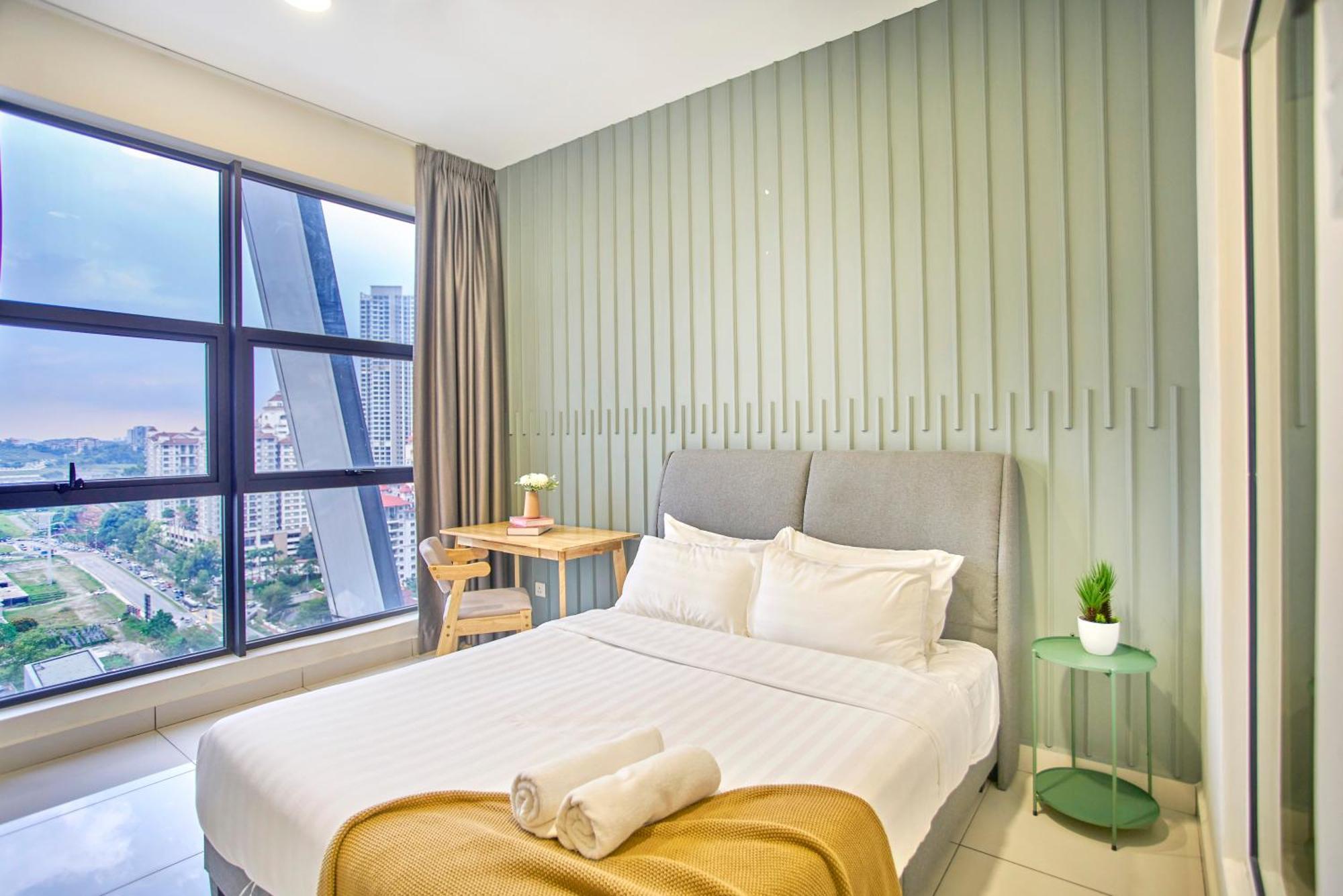 Near Mitec, Arte Mont Kiara By Cobnb Apartment